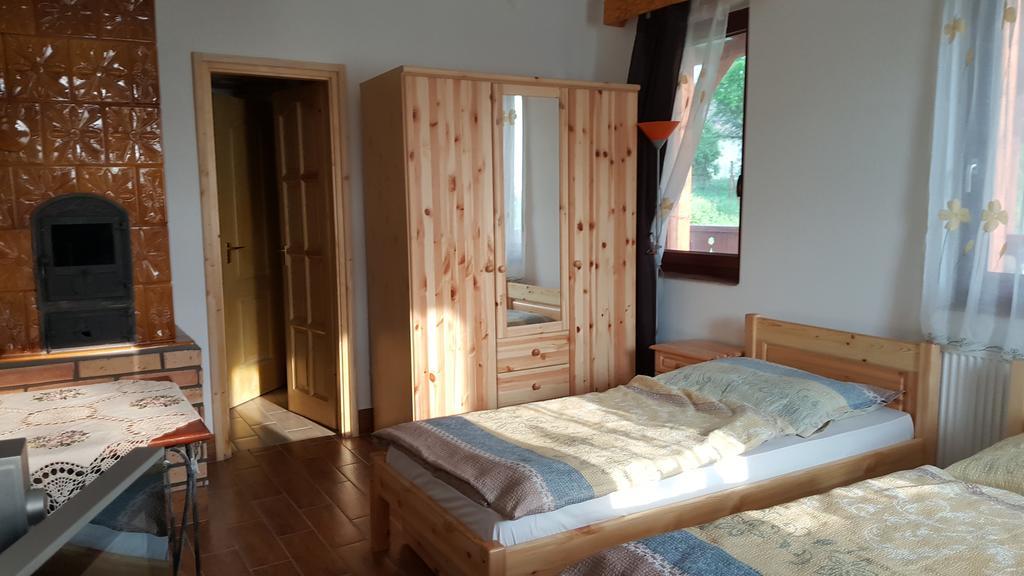 Gesztenyes Vendeghaz Garáb Buitenkant foto